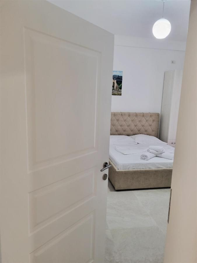 My Holiday House Hotel Durres Ngoại thất bức ảnh