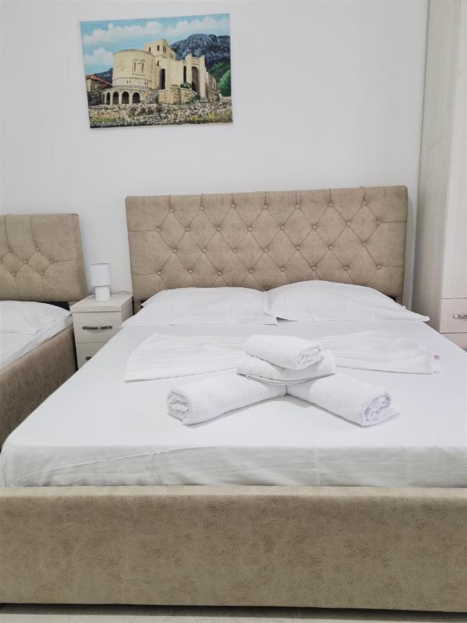 My Holiday House Hotel Durres Ngoại thất bức ảnh