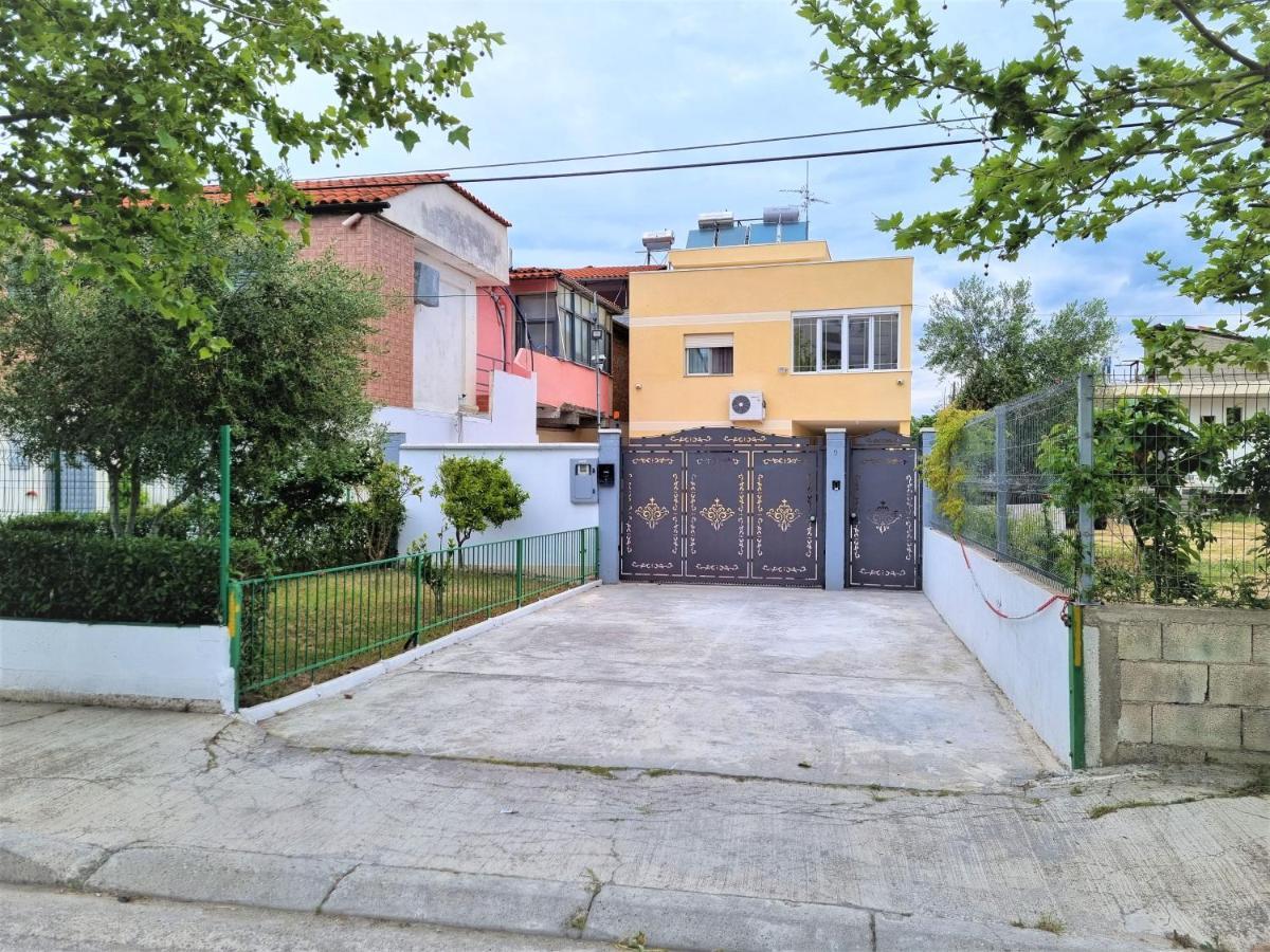My Holiday House Hotel Durres Ngoại thất bức ảnh